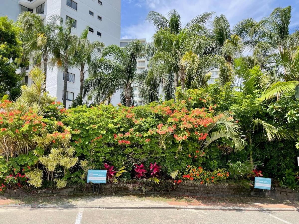 Burleigh Palms Holiday Apartments Gold Coast Exterior photo