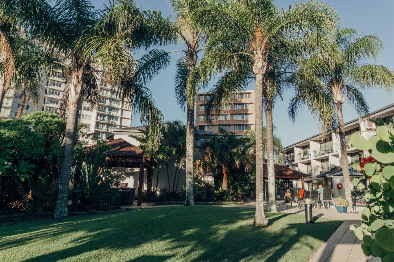 Burleigh Palms Holiday Apartments Gold Coast Exterior photo